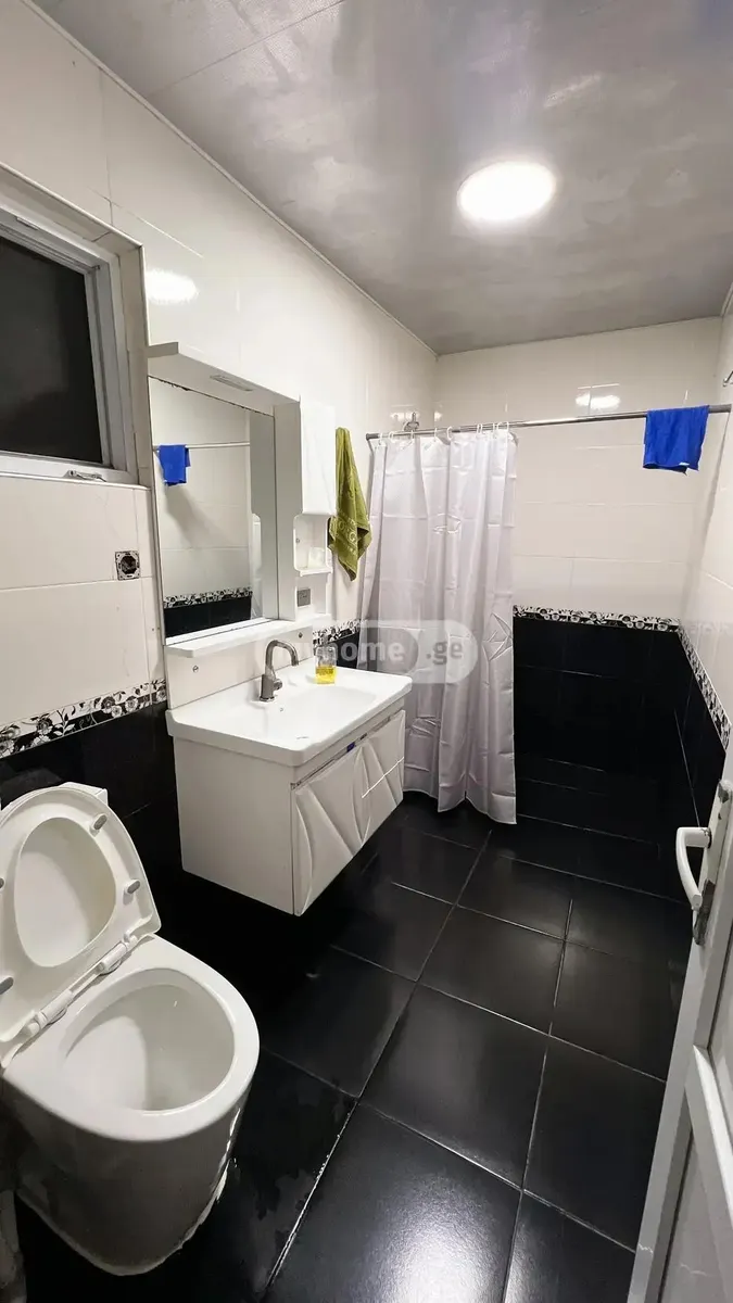 Дом, 6-комн., 100 м²