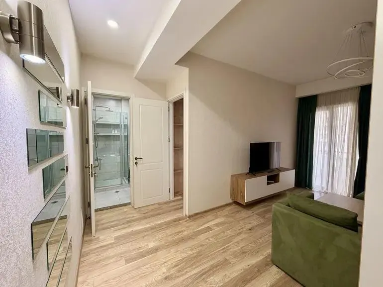 Квартира, 2-комн., 66 м², Dux Saburtalo Apartment