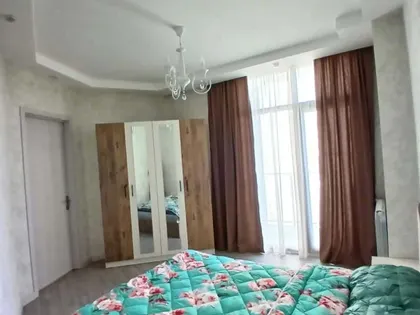 Квартира, 4-комн., 105 м²