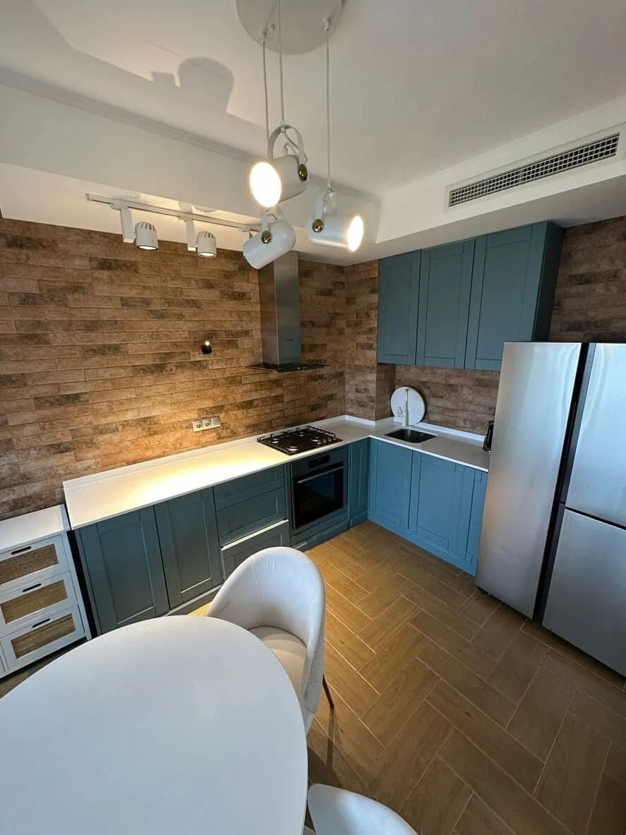 Квартира, 2-комн., 121.4 м²
