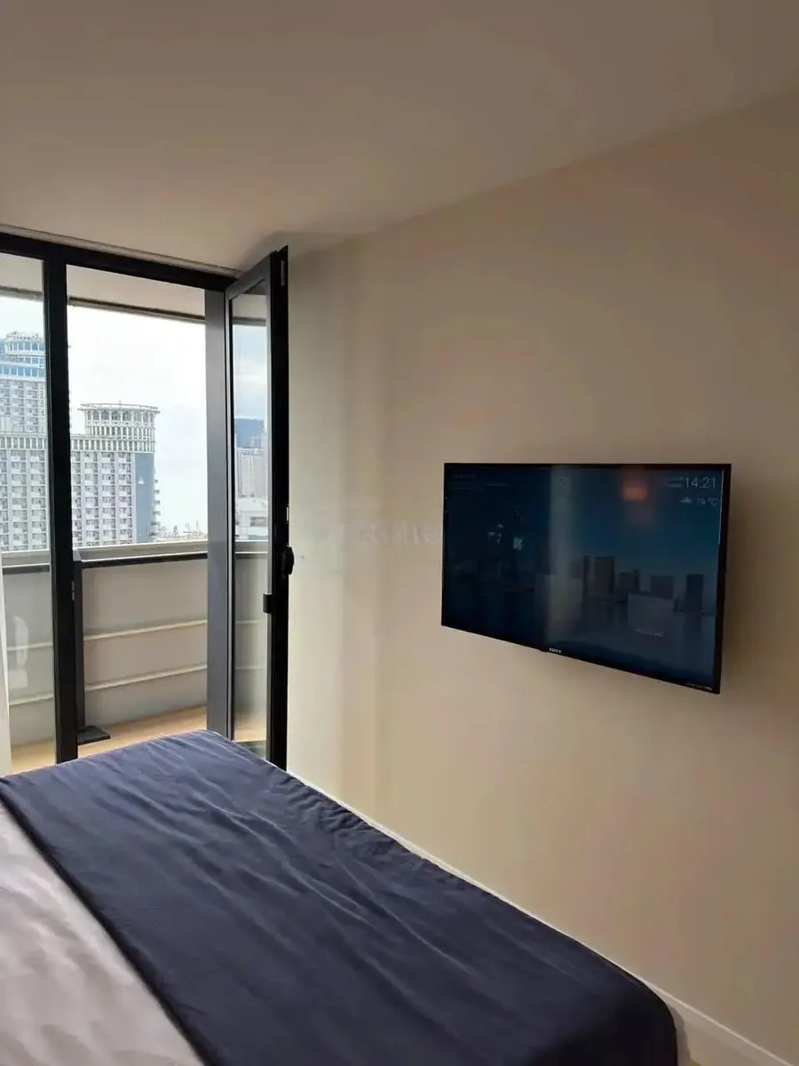 Apartment, 2-room, 45 m², Orbi Plaza
