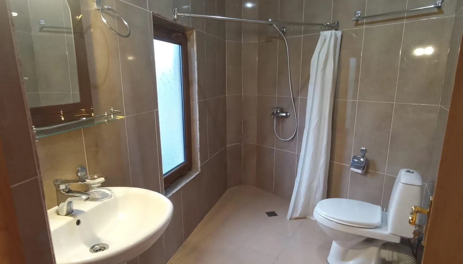 Дом, 8-комн., 530 м²