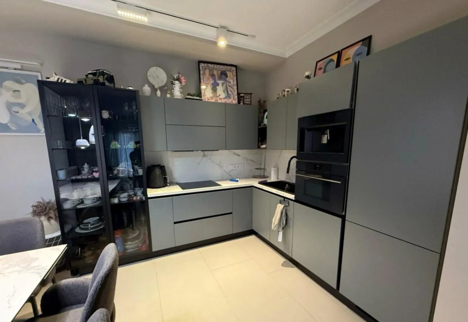 Apartment, 4-room, 131.2 m²