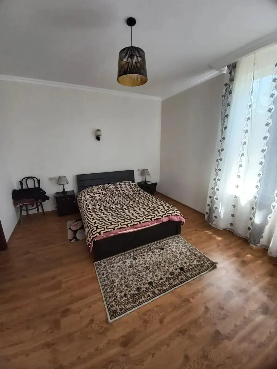 House, 8-room, 420 m²