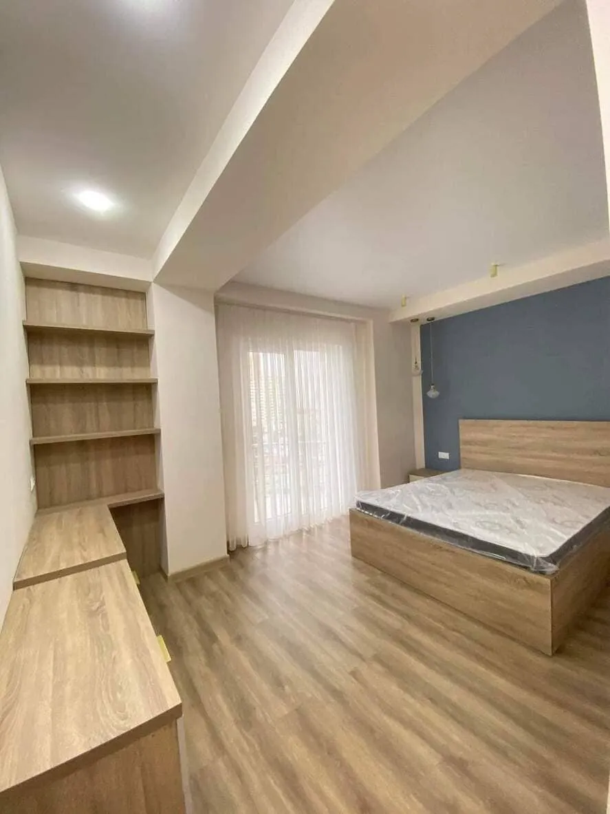 Квартира, 83 м²