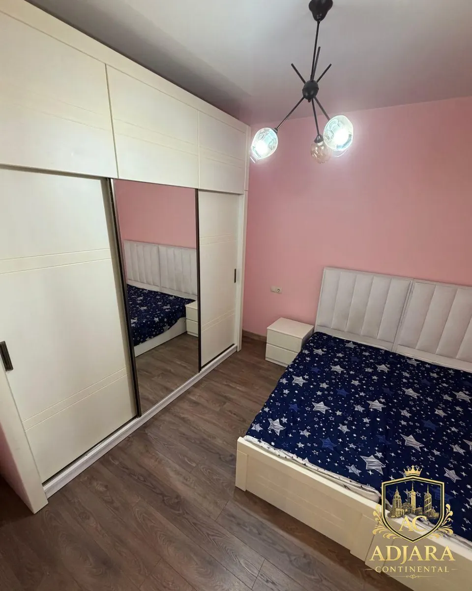 Квартира, 3-комн., 75 м², General Aslan Abashidze St, 10