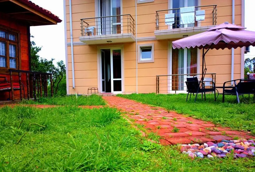 Apartment, 650 m²