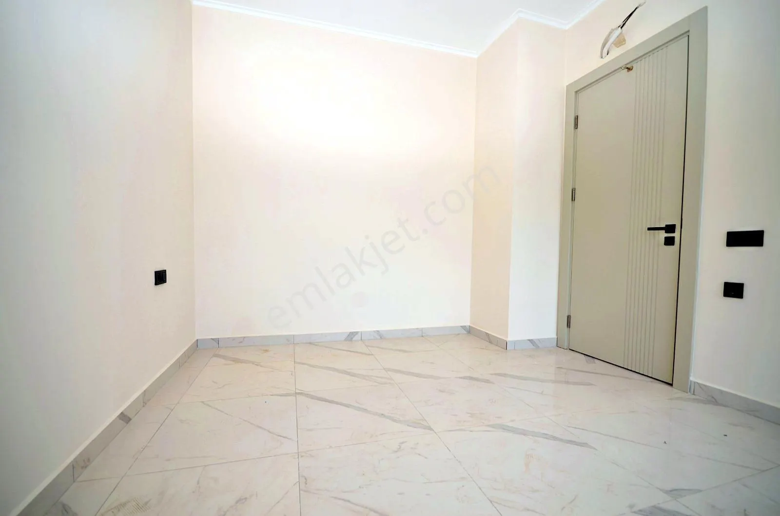 Apartment, 2-room, 55 m²