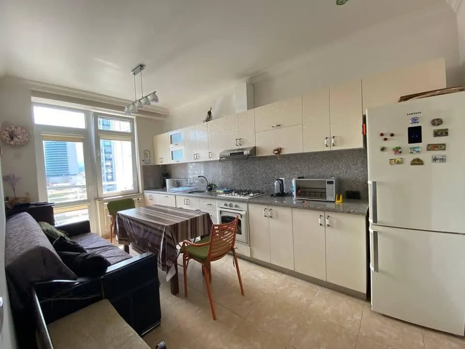 Квартира, 2-комн., 63 м²