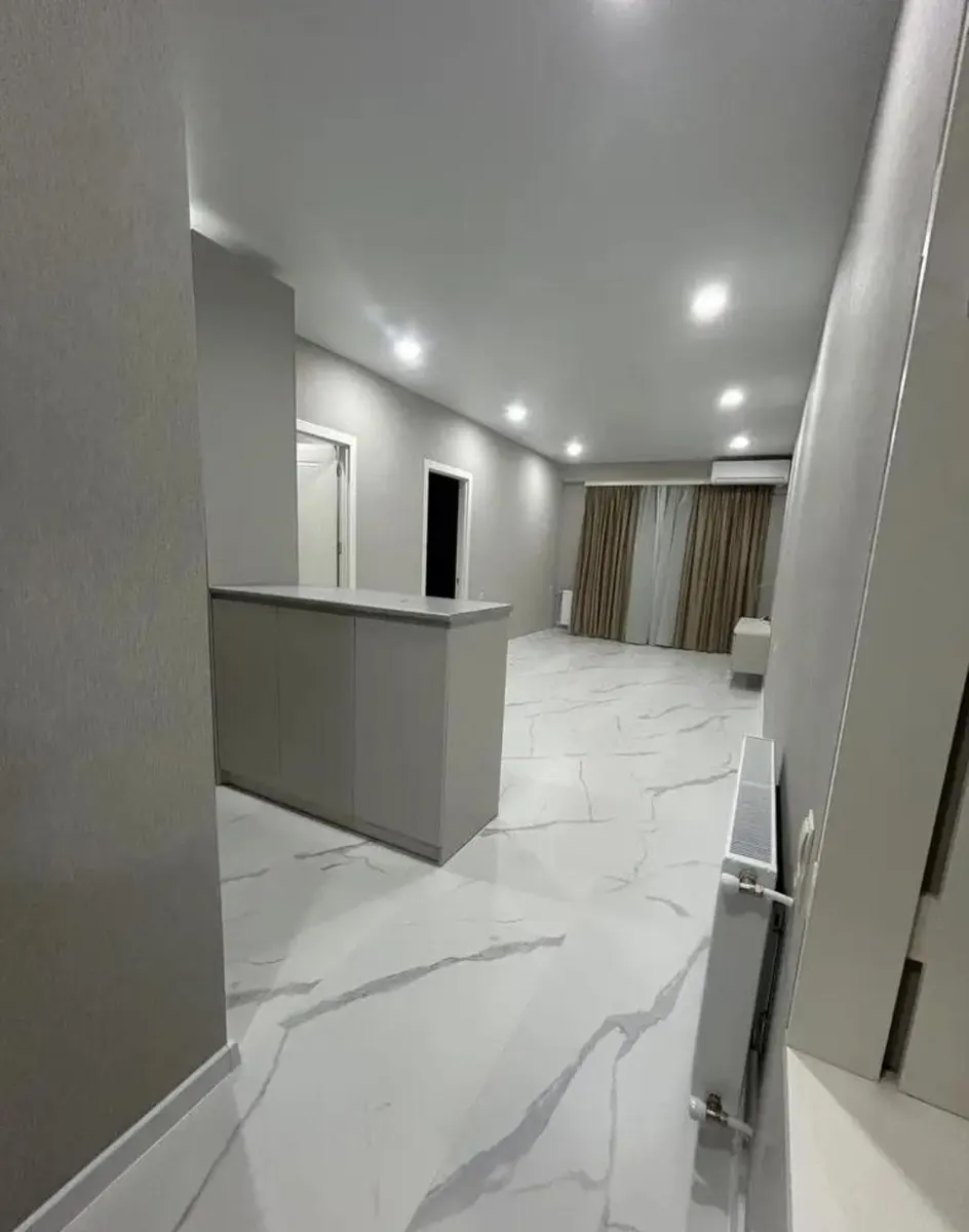 Квартира, 3-комн., 72 м²