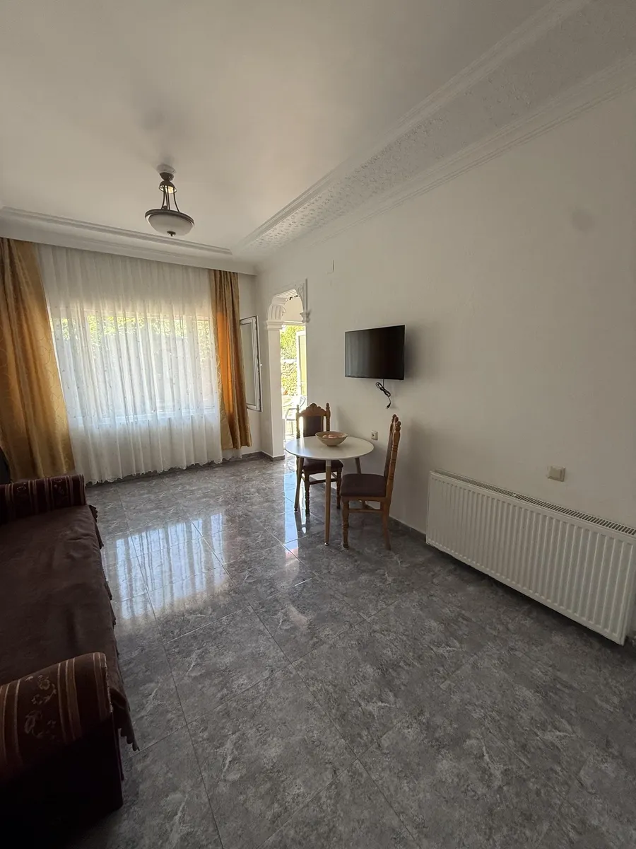 House, 2-room, 50 m²