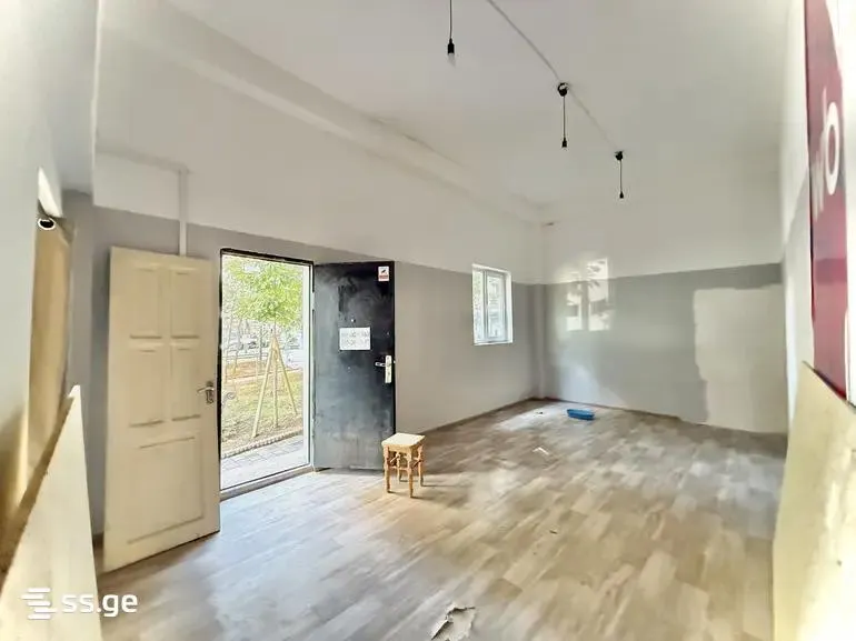 Квартира, 3-комн., 60 м²