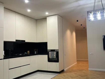Apartment, 3-room, 101 m²
