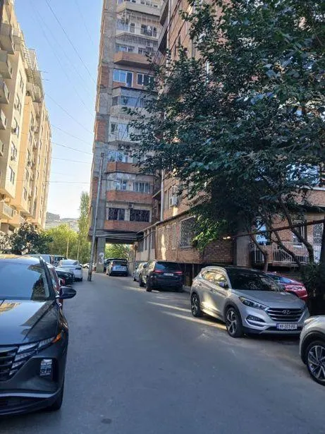 Квартира, 5-комн., 165 м²