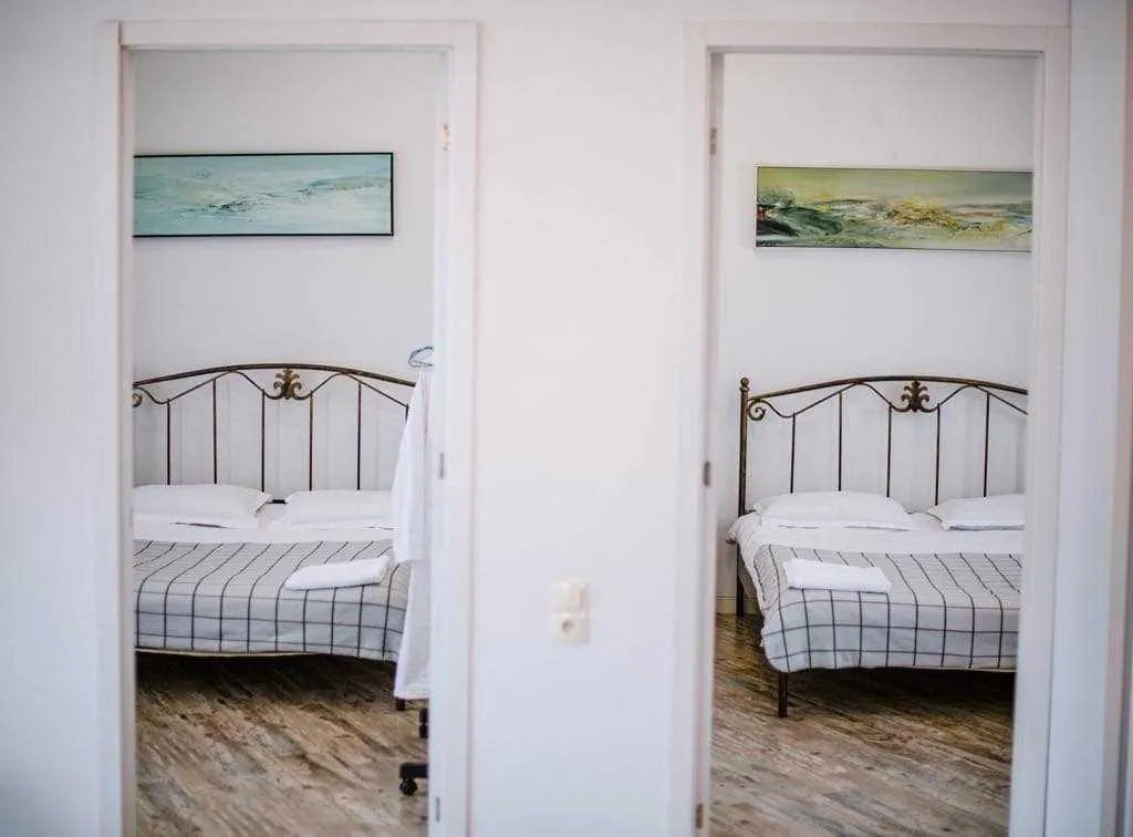 Квартира, 3-комн., 160 м²