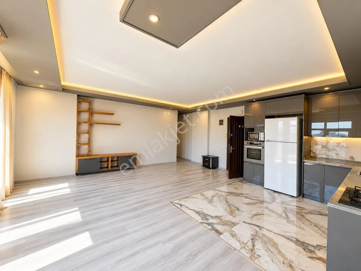 Apartment, 3-room, 100 m²