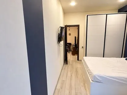 Квартира, 3-комн., 74 м²