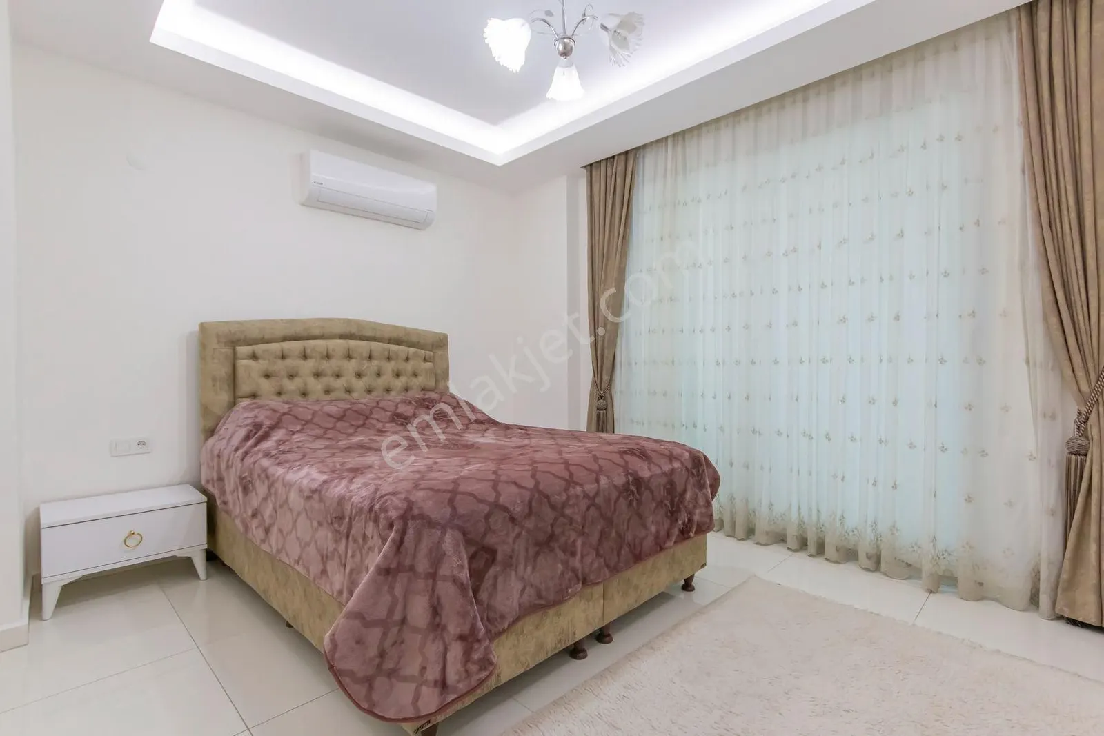 Apartment, 3-room, 115 m²