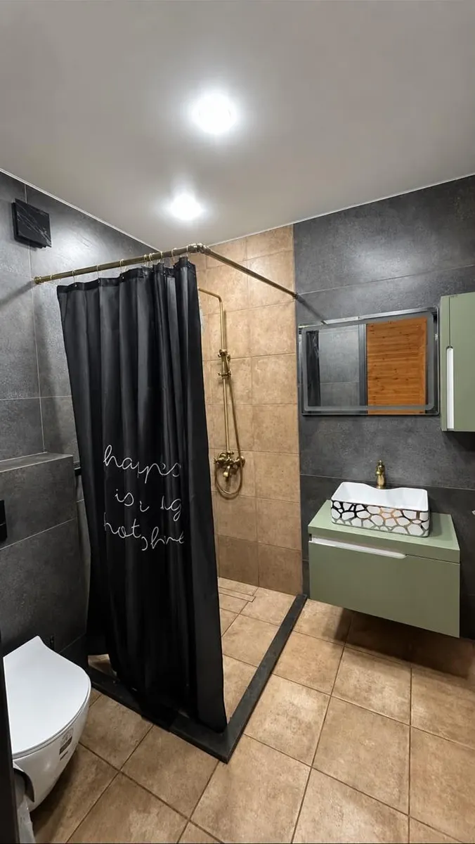 House, 2-room, 42 m²