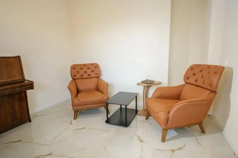 Дом, 10-комн., 390 м²