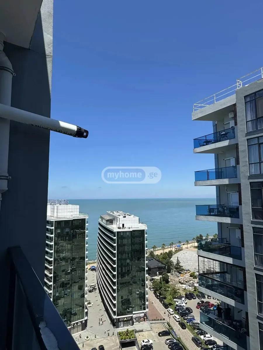 Apartment, 3-room, 60 m², Bat Towers