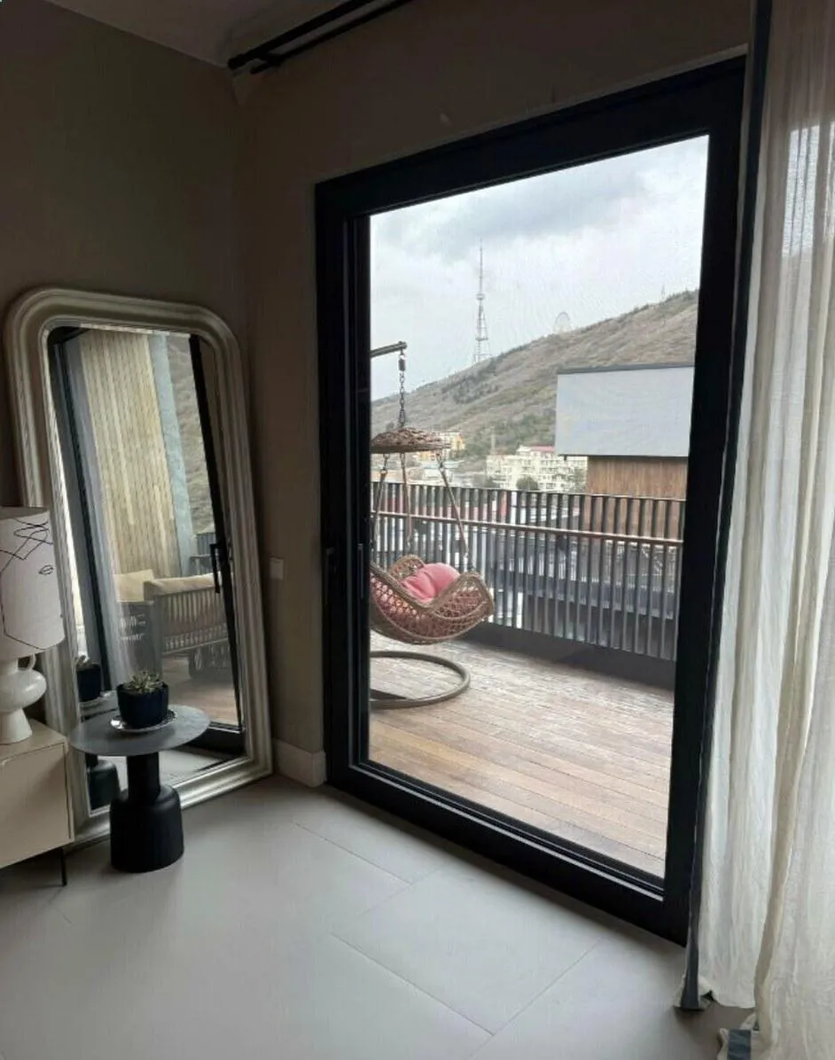 Apartment, 4-room, 131.2 m²