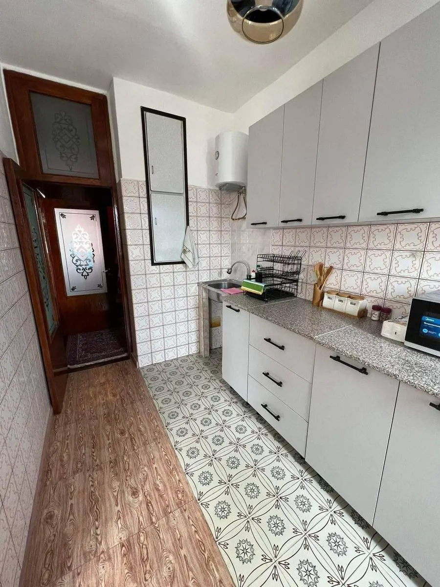 Квартира, 3-комн., 84 м²