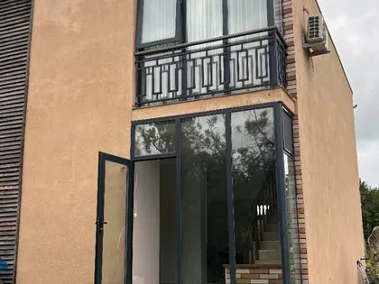 House, 3-room, 110.7 m²