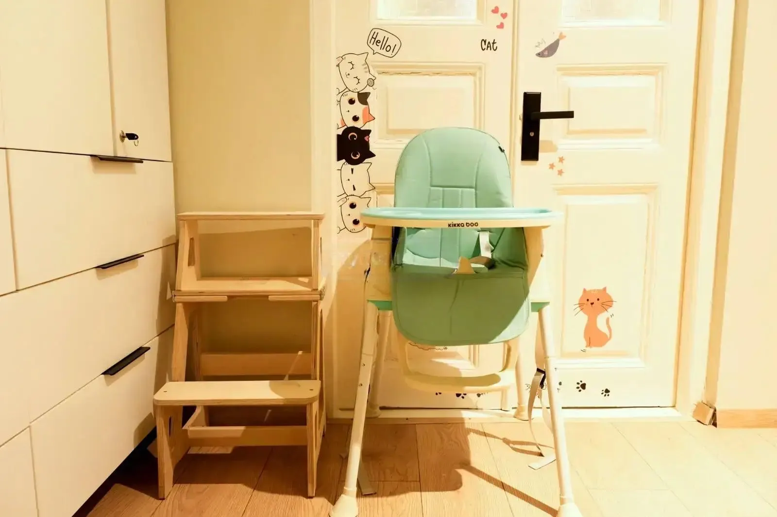 House, 3-room, 100 m²