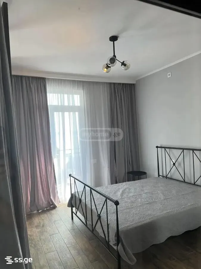 Квартира, 2-комн., 60 м², Akhalgazrdoba St, 1