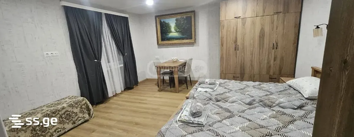 Apartment, 4-room, 85 m²