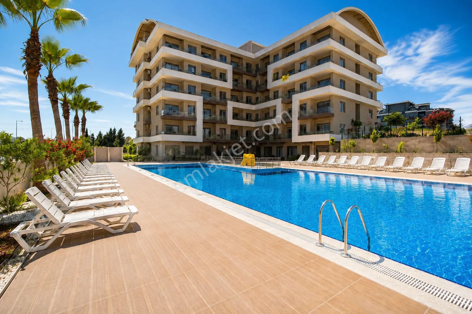Apartment, 3-room, 100 m²