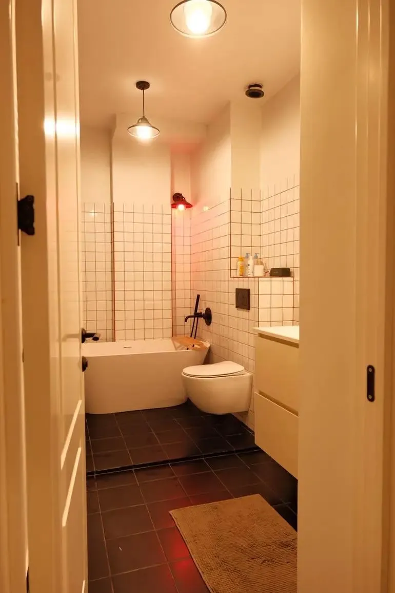 Квартира, 2-комн., 107 м²