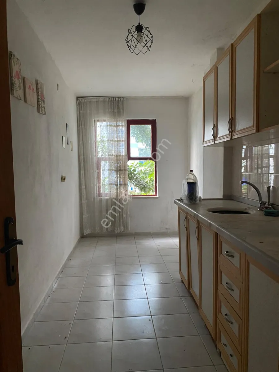 Квартира, 3-комн., 95 м²