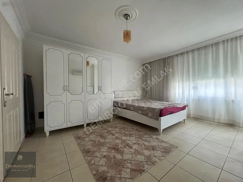 Apartment, 3-room, 120 m²