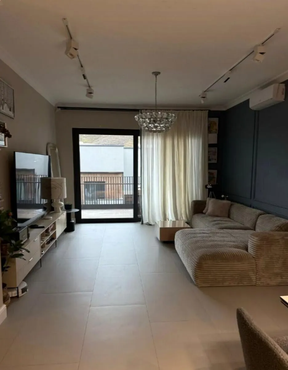 Apartment, 4-room, 131.2 m²