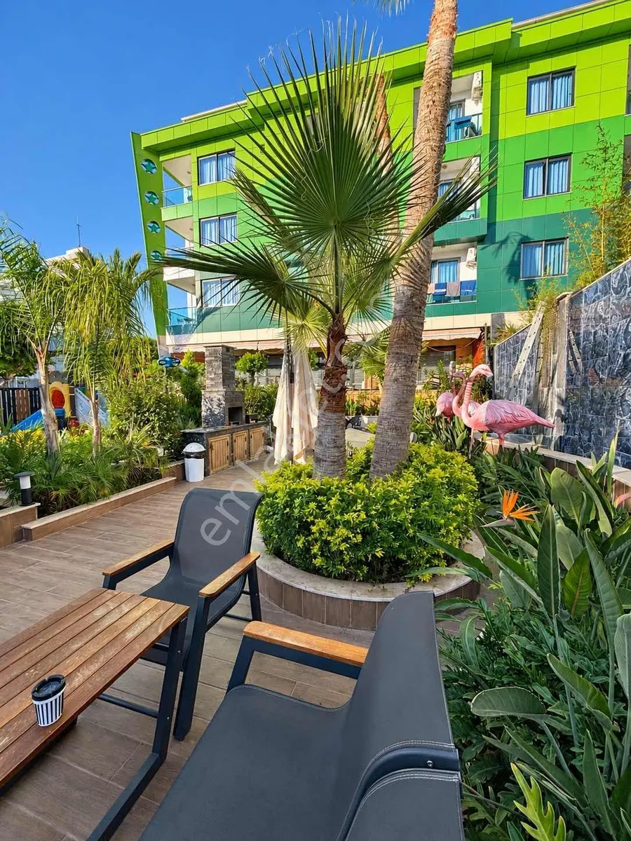 Apartment, 3-room, 130 m²