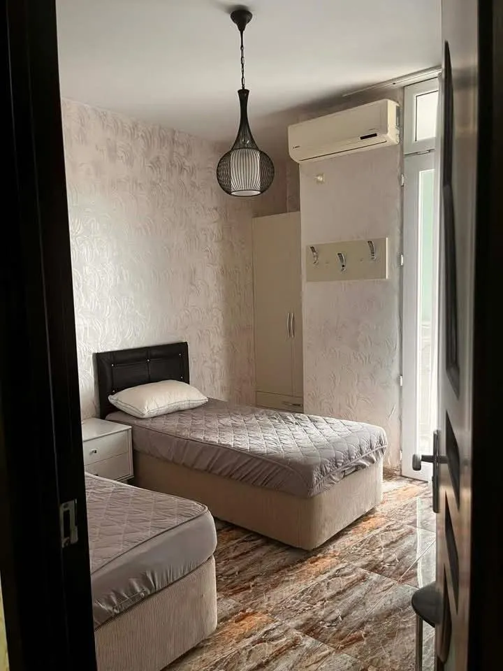 Квартира, 3-комн., 56 м²