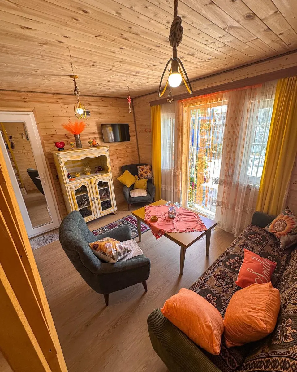 House, 2-room, 50 m²