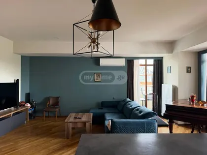 Квартира, 4-комн., 158 м²