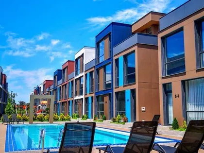საცხოვრებელი კომპლექსი Polo Villas Parklane