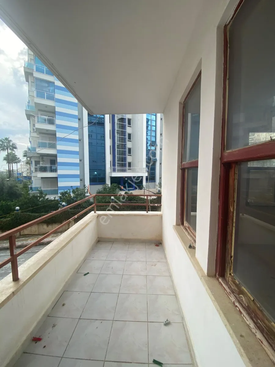 Квартира, 3-комн., 95 м²