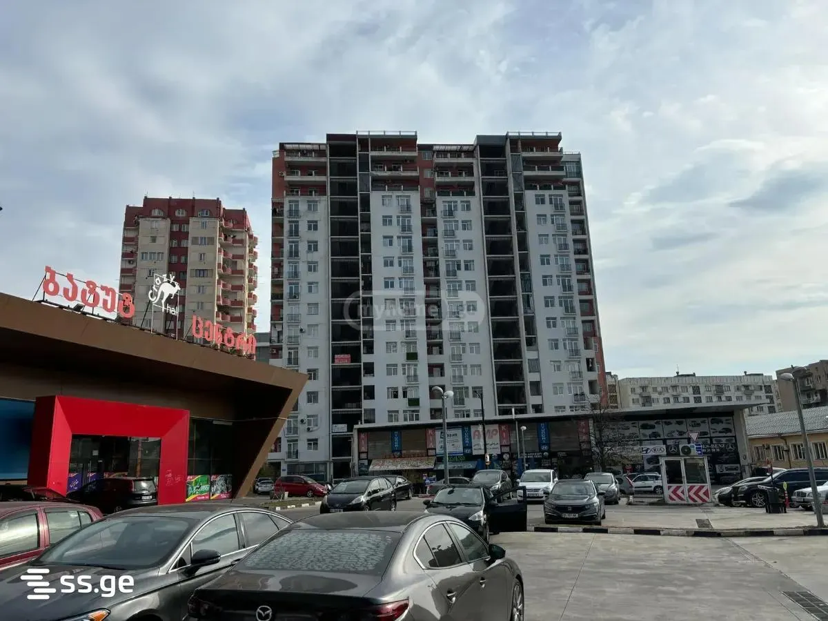 Apartment, 3-room, 90 m²