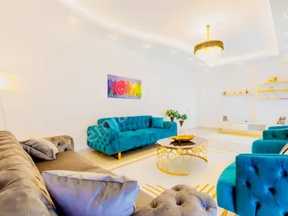 Apartment, 4-room, 200 m²