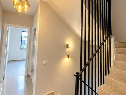 Дом, 5-комн., 160 м²