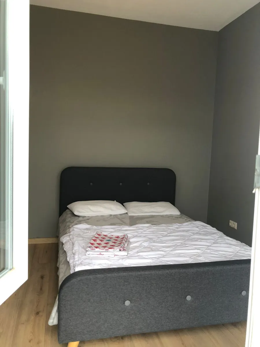 Дом, 5-комн., 270 м²