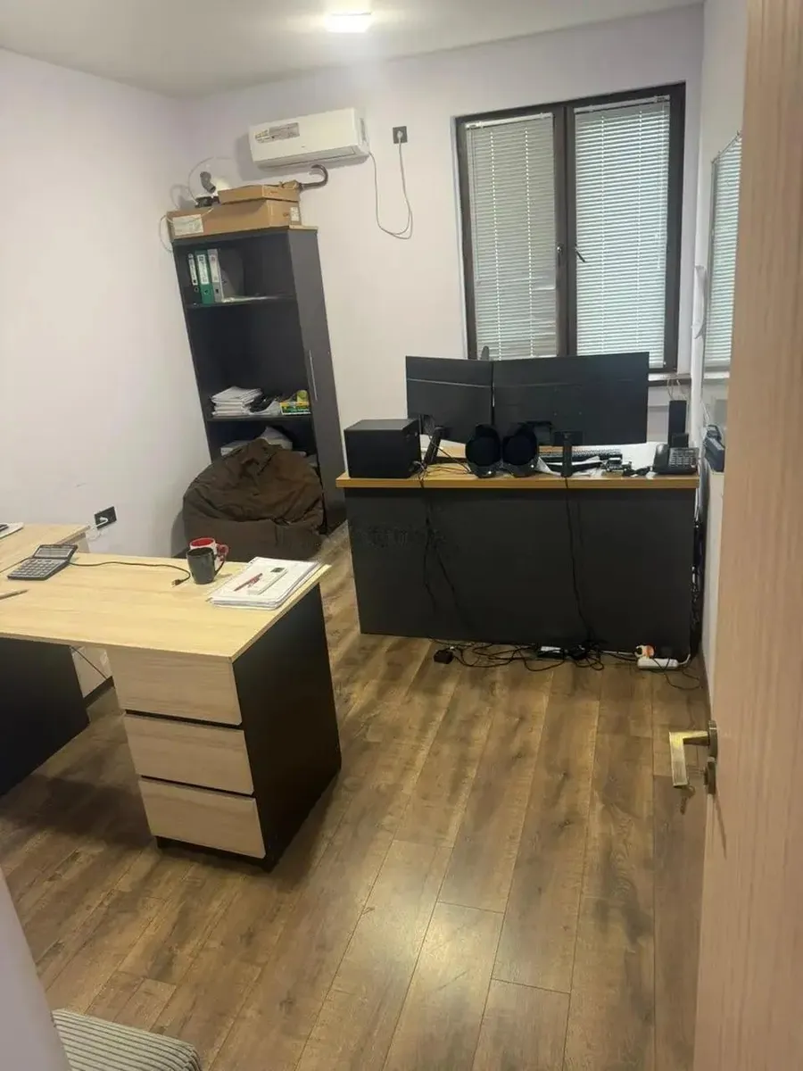 House, 7-room, 310 m², Imobiliare