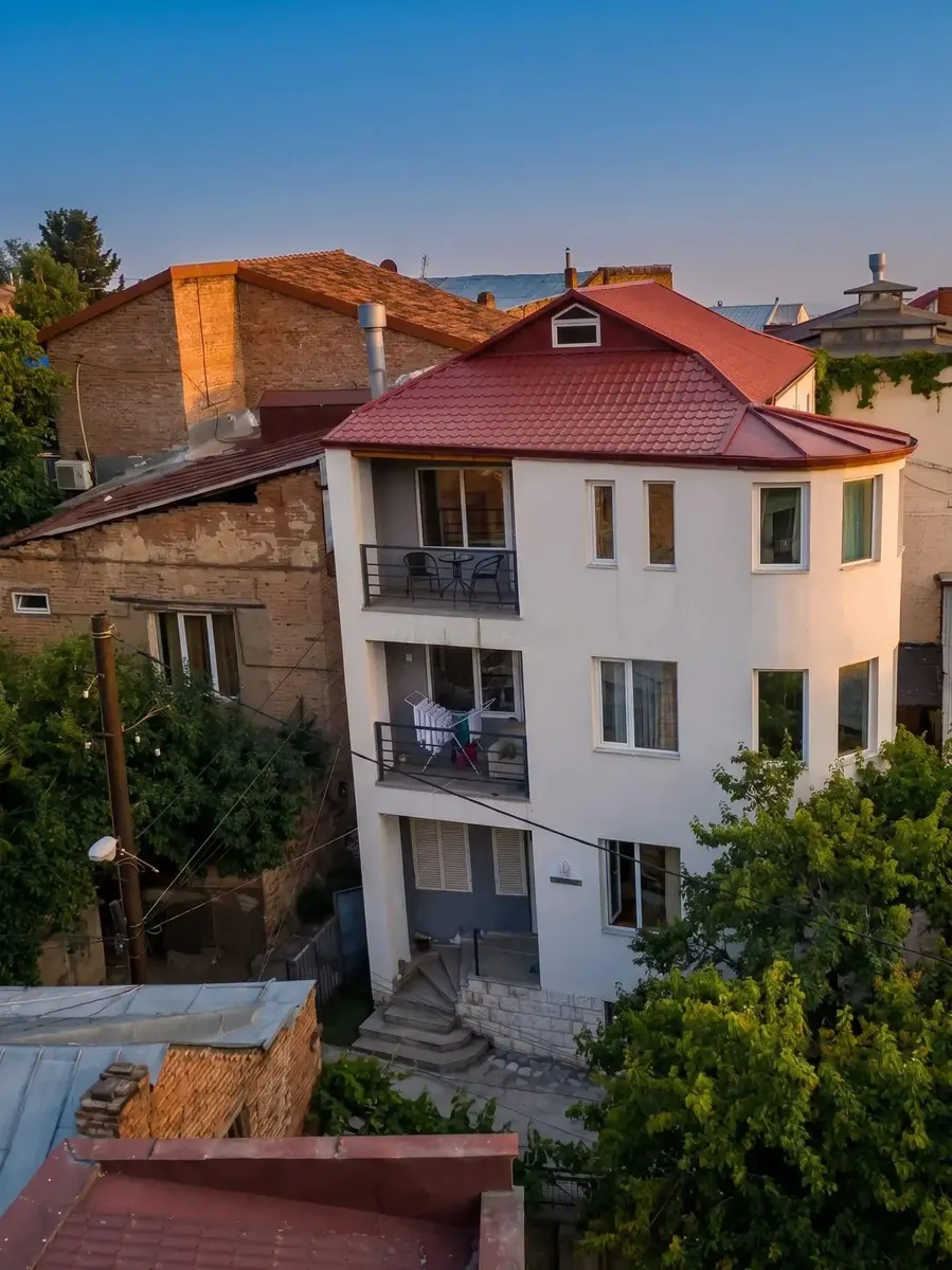 Дом, 10-комн., 250 м²