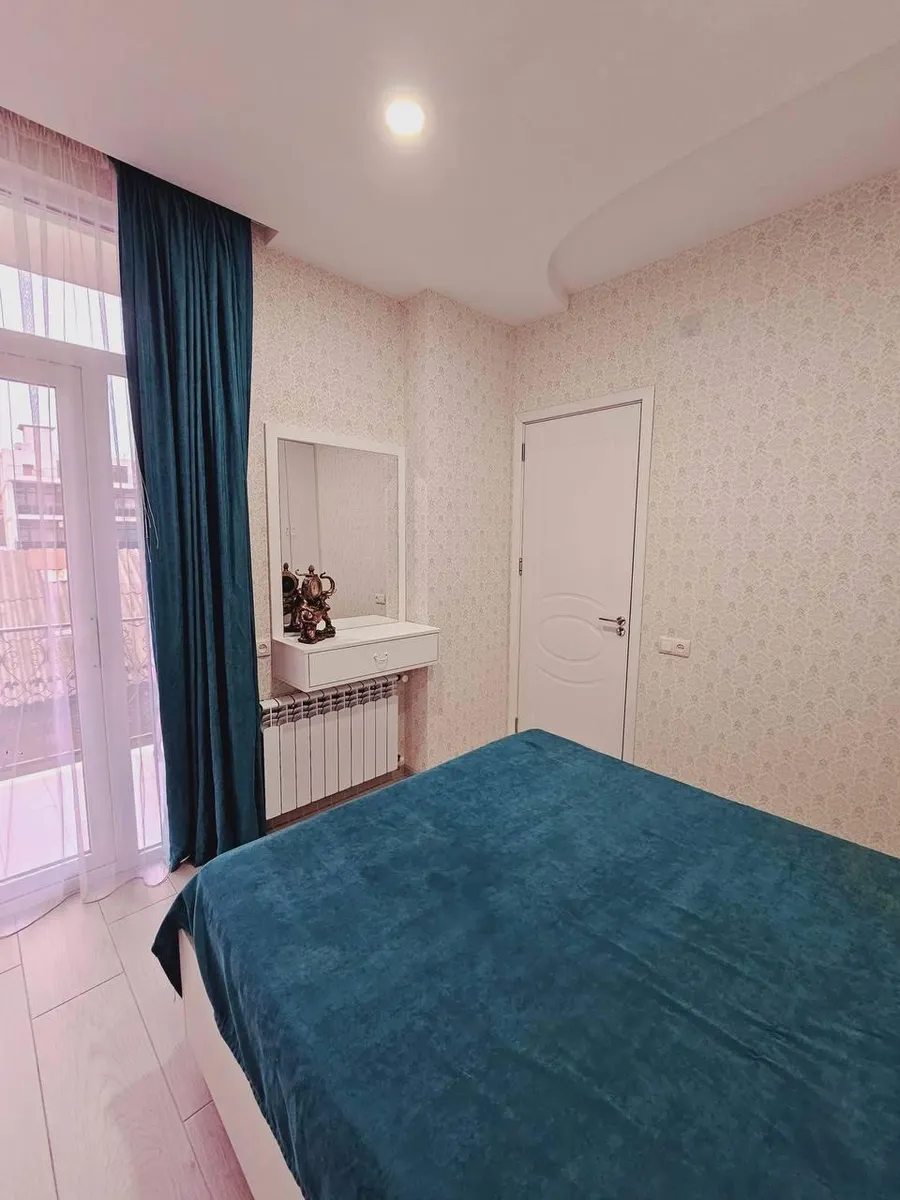 Apartment, 2-room, 45 m², Vakhtang Gorgasali St, 116-118