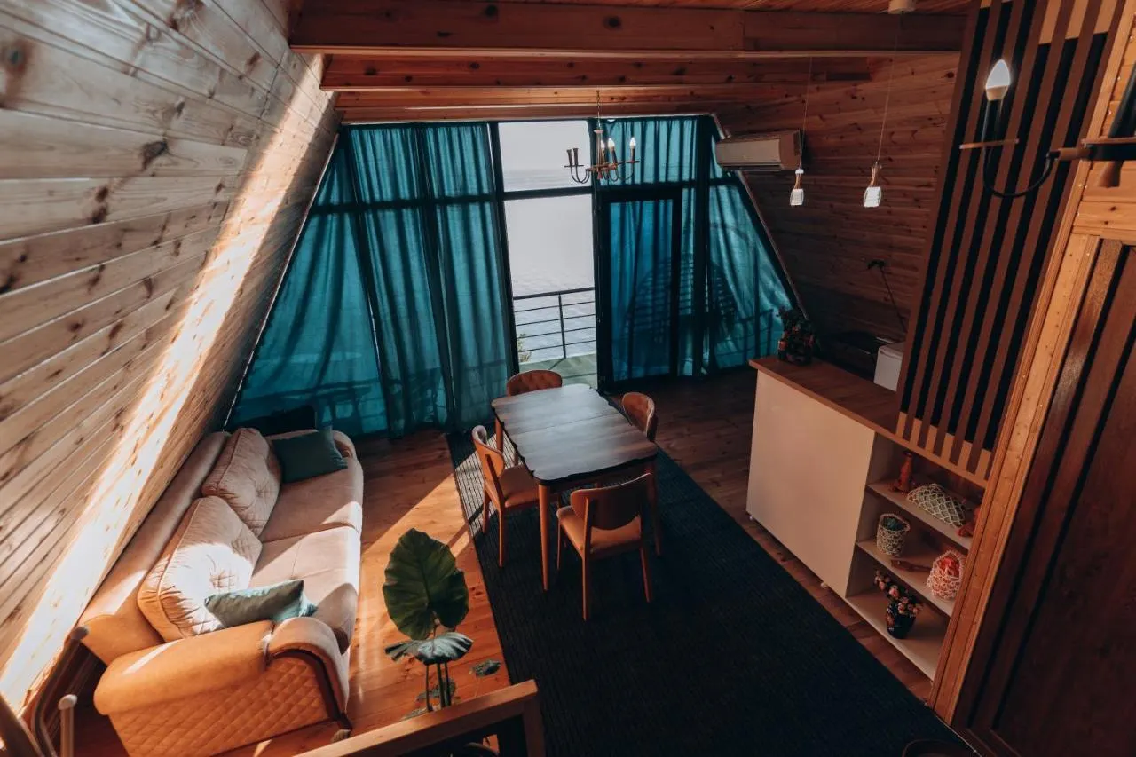 House, 4-room, 60 m²